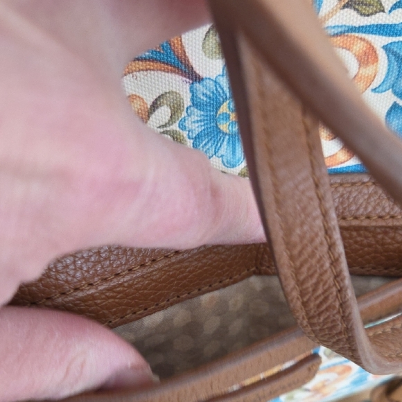 Brighton Floral Blue, Brown & Cream Tote w/leather straps & Zip Closure - Picture 5 of 16
